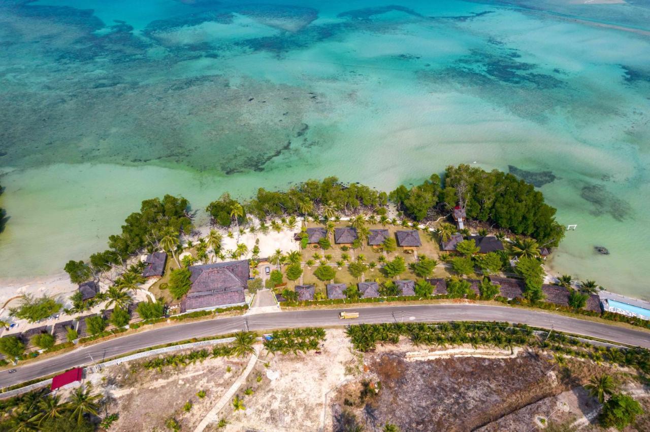 Bintan Exotica Resort By Waringin Hospitality Berakit Exterior photo