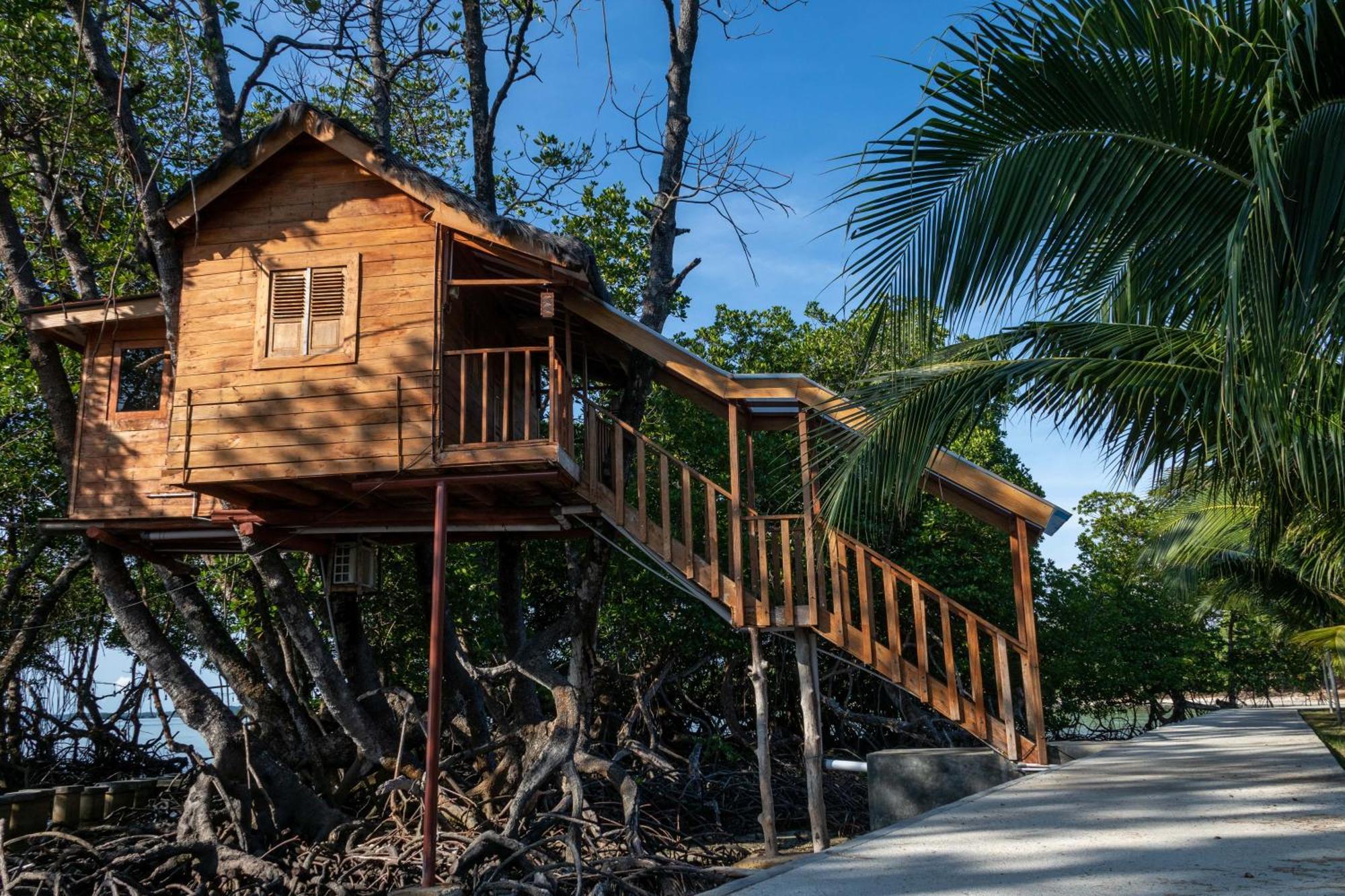 Bintan Exotica Resort By Waringin Hospitality Berakit Exterior photo
